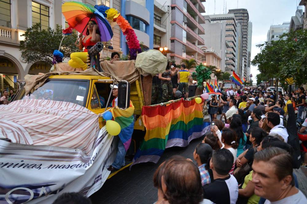 Municipio de Guayaquil autoriza Marcha del Orgullo Gay 2014-Siluetax-DianeRodriguez