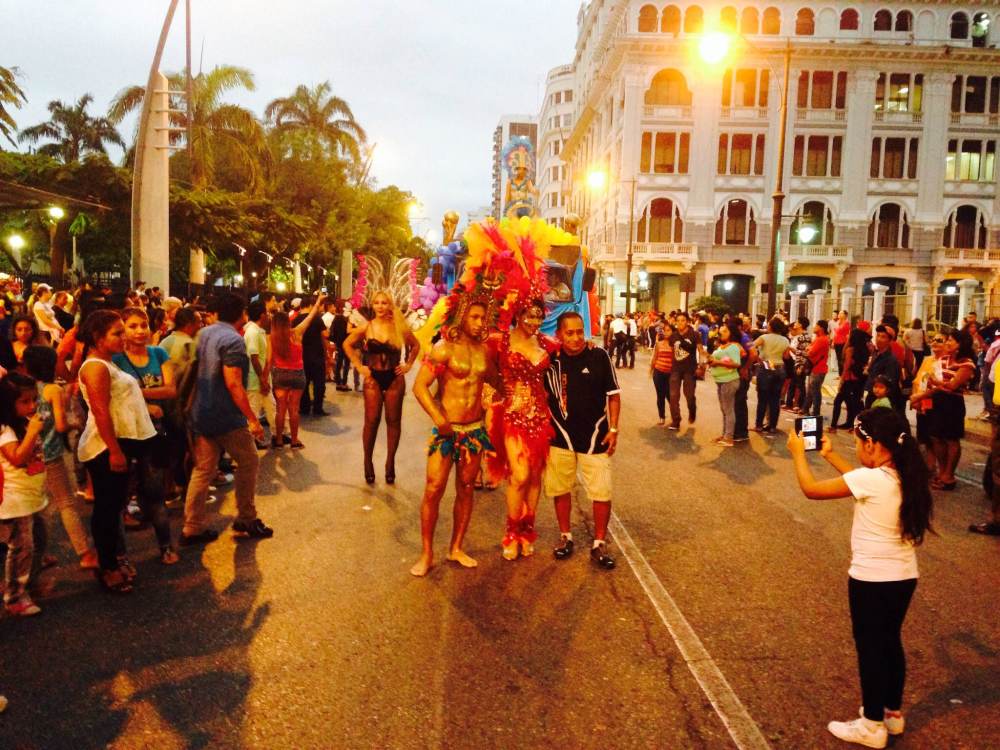 Orgullo y diversidad sexual 2014 - orgullo glbti - orgullo gay guayaquil - asociación silueta x con Diane Marie Rodríguez Zambrano  (15)