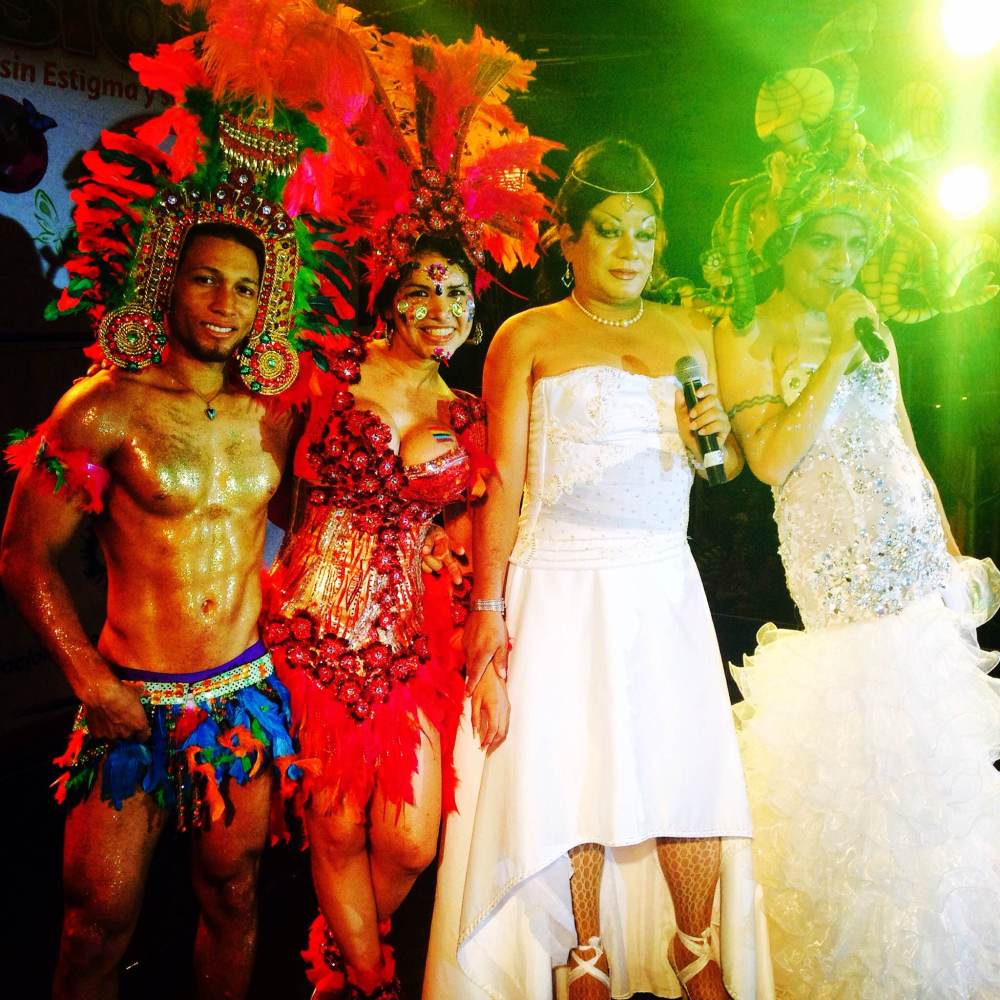 Orgullo y diversidad sexual 2014 - orgullo glbti - orgullo gay guayaquil - asociación silueta x con Diane Marie Rodríguez Zambrano  (3)