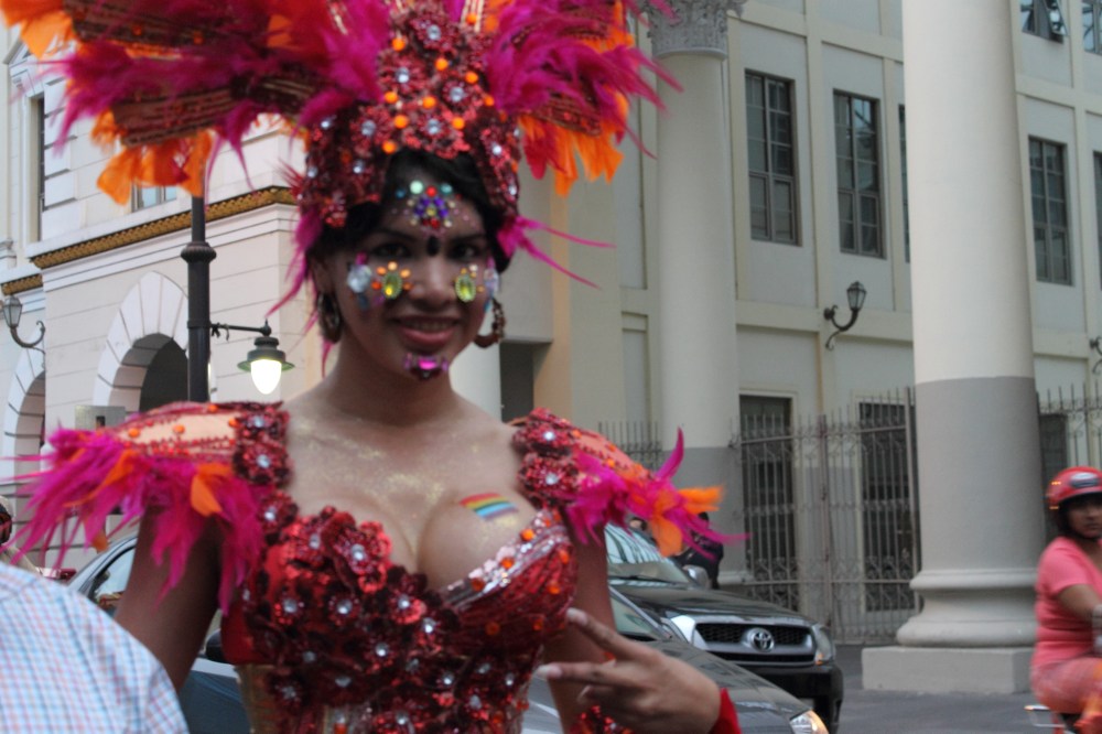 trans transexual transgénero travesti Diane Marie Rodríguez Zambrano en Orgullo y diversidad sexual 2014 - orgullo gay - orgullo glbti guayaquil 4