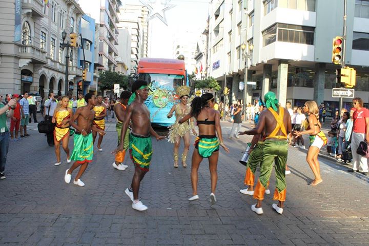 Orgullo LGBT Gay Ecuador Guayaquil 2015 - Asociación Silueta X (10)