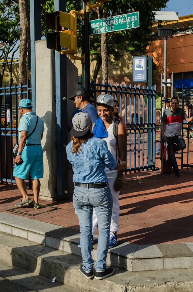 Orgullo LGBT Gay Ecuador Guayaquil 2015 - Asociación Silueta X (116)