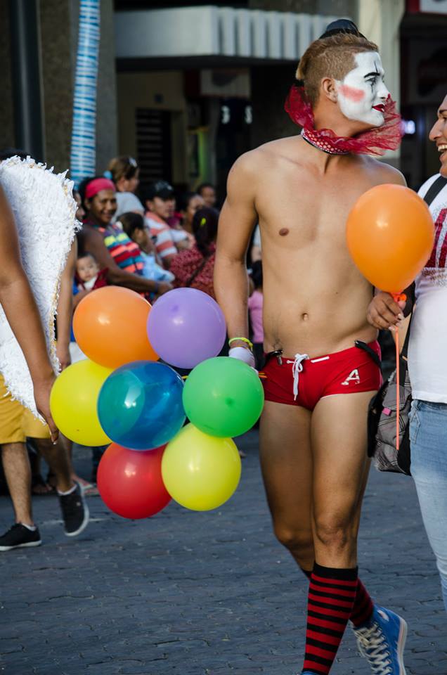 Orgullo LGBT Gay Ecuador Guayaquil 2015 - Asociación Silueta X (125)