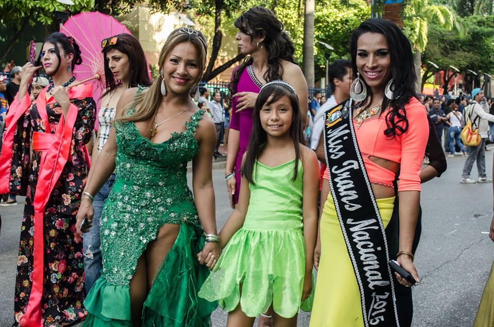 Orgullo LGBT Gay Ecuador Guayaquil 2015 - Asociación Silueta X (128)