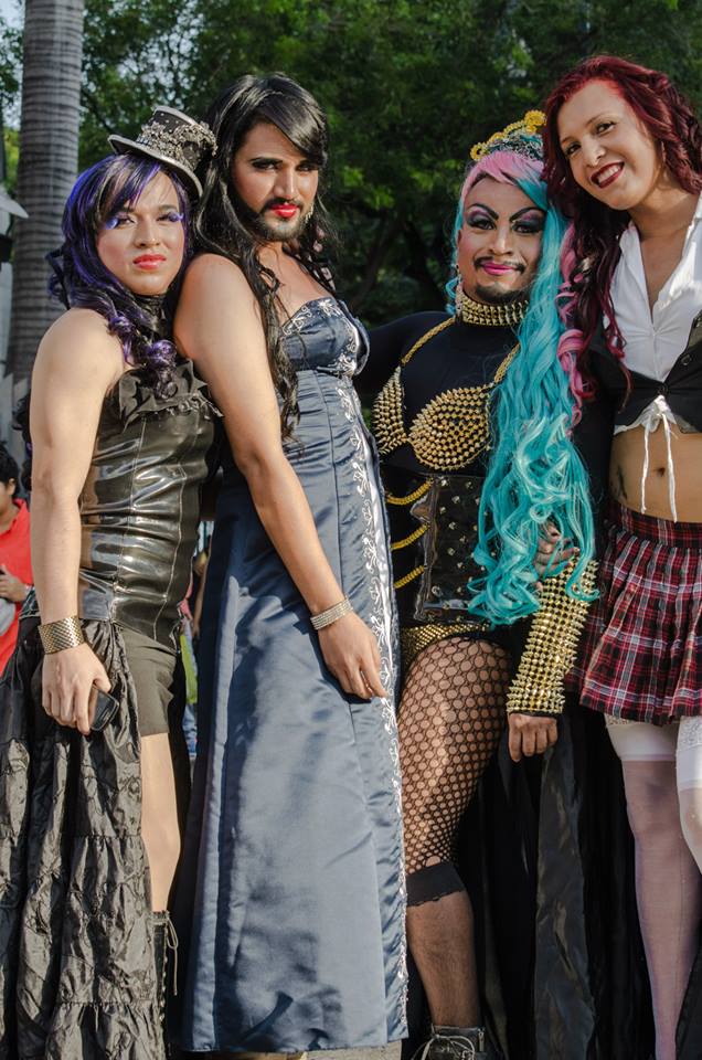 Orgullo LGBT Gay Ecuador Guayaquil 2015 - Asociación Silueta X (135)