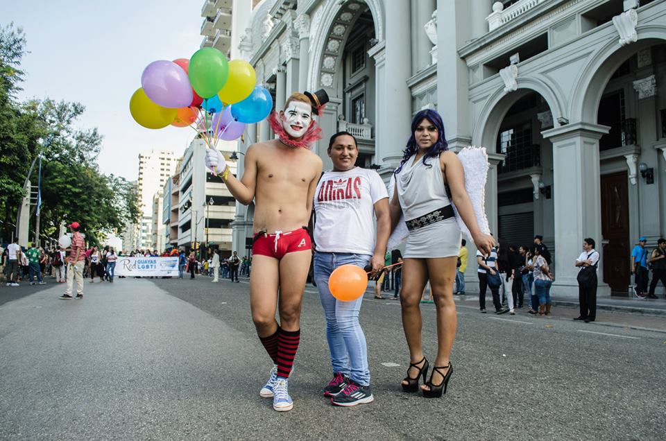 Orgullo LGBT Gay Ecuador Guayaquil 2015 - Asociación Silueta X (166)