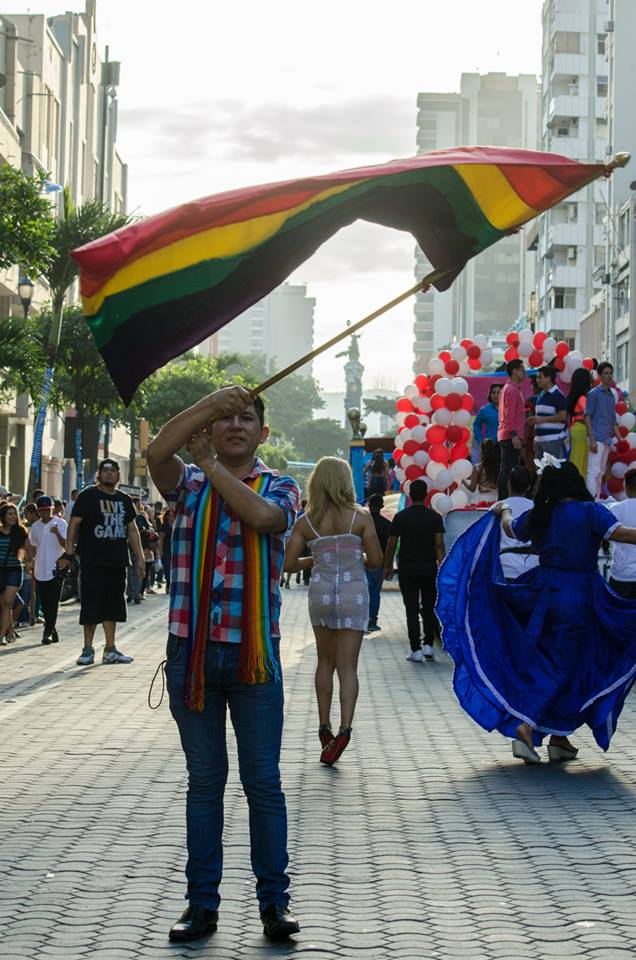 Orgullo LGBT Gay Ecuador Guayaquil 2015 - Asociación Silueta X (21)