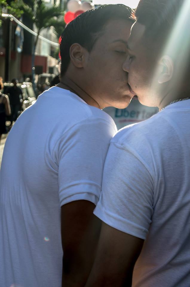 Orgullo LGBT Gay Ecuador Guayaquil 2015 - Asociación Silueta X (34)