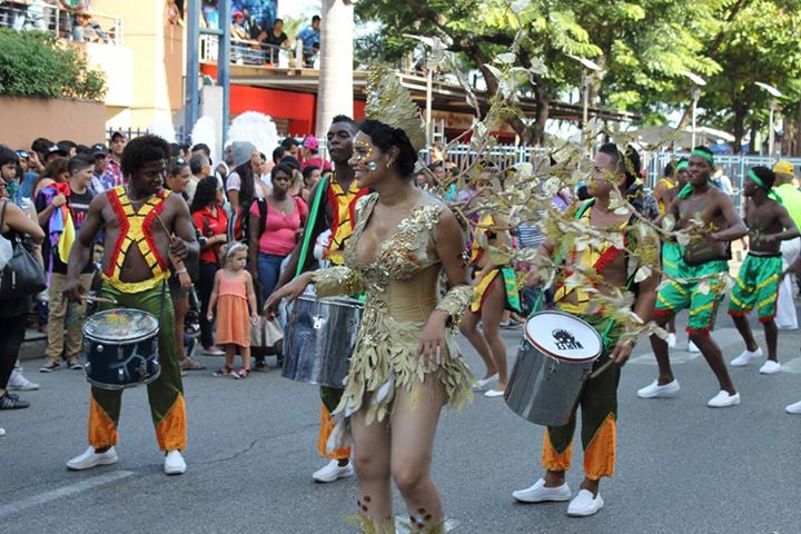 Orgullo LGBT Gay Ecuador Guayaquil 2015 - Asociación Silueta X con Diane Rodríguez DianeRodriguezz  (37)
