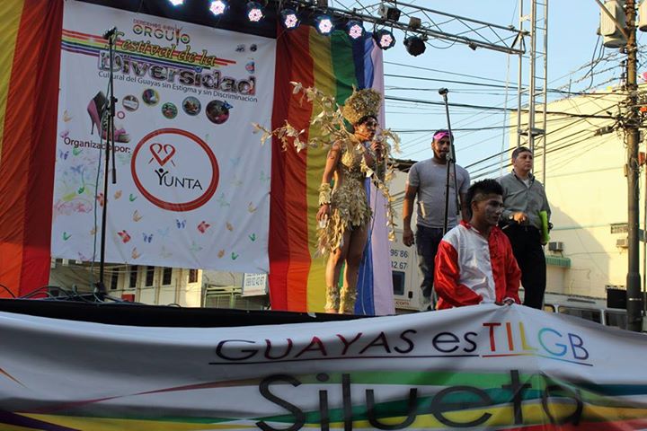 Orgullo LGBT Gay Ecuador Guayaquil 2015 - Asociación Silueta X con Diane Rodríguez DianeRodriguezz  (47)