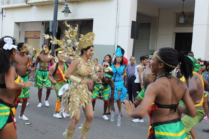 Orgullo LGBT Gay Ecuador Guayaquil 2015 - Asociación Silueta X con Diane Rodríguez DianeRodriguezz  (5)