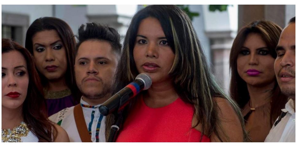 diane-rodriguez-se-reunio-con-rafael-correa